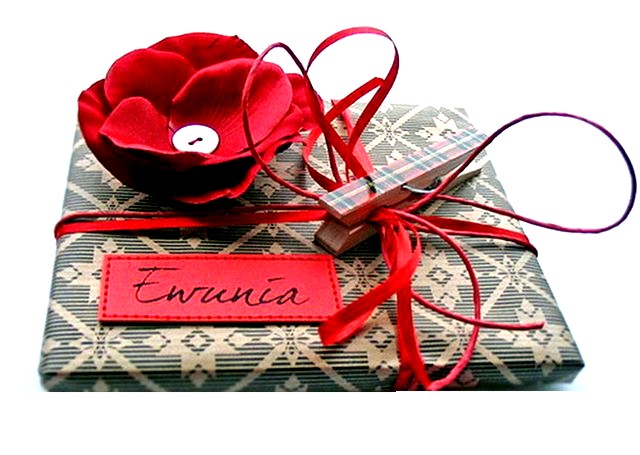 коробка с маком